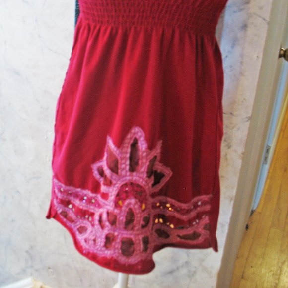 COMMON THREAD TOP BURGUNDY AND PINK SIZE M POLYESTER AND NYLON - Picture 2 of 3